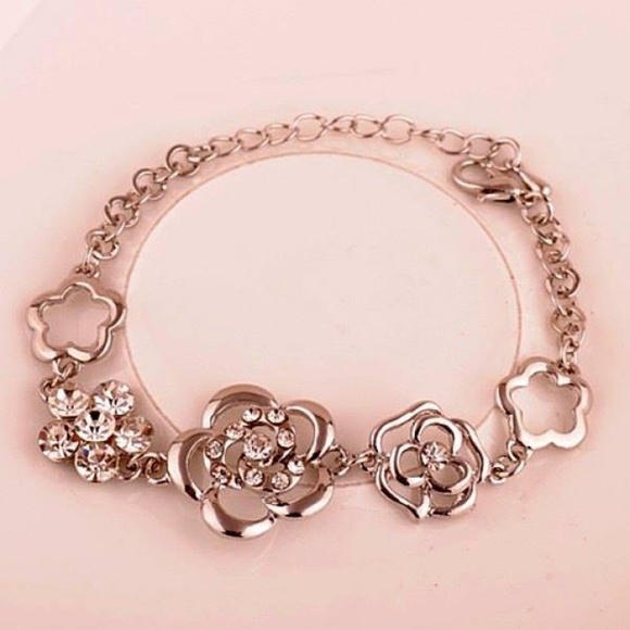 Jewelry - New bracelet